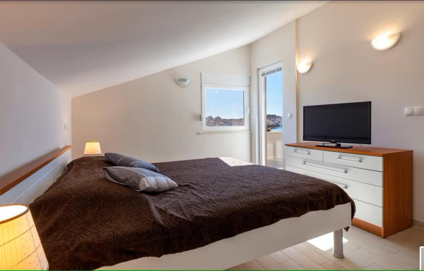Апартаменты Affabilis Vip House Трогир Экстерьер фото